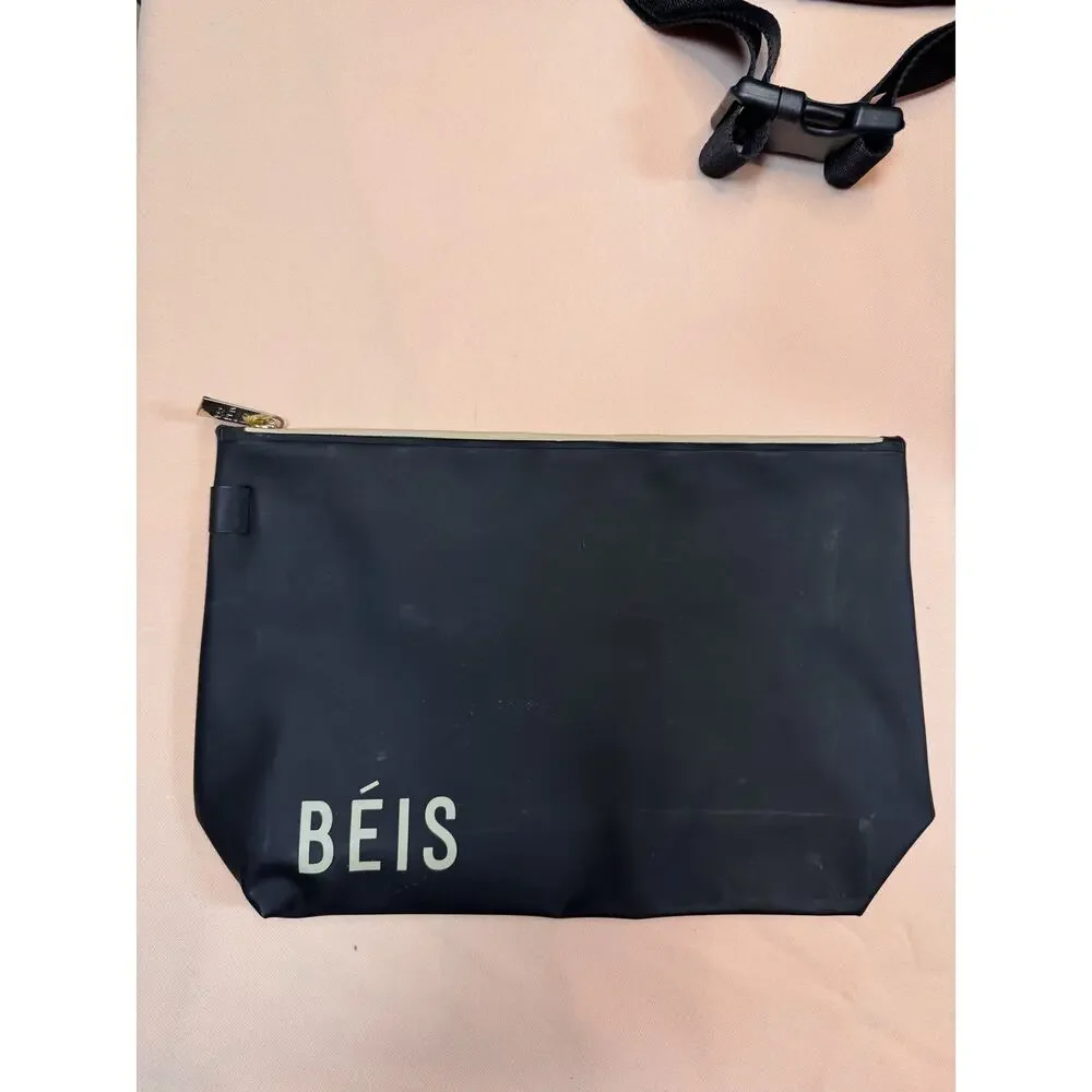 BEIS 👜 travel